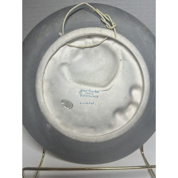 Napcoware National Potteries Corporation 1960’s 3D Decorative Plates Set Of 2 - Picture 5 of 7